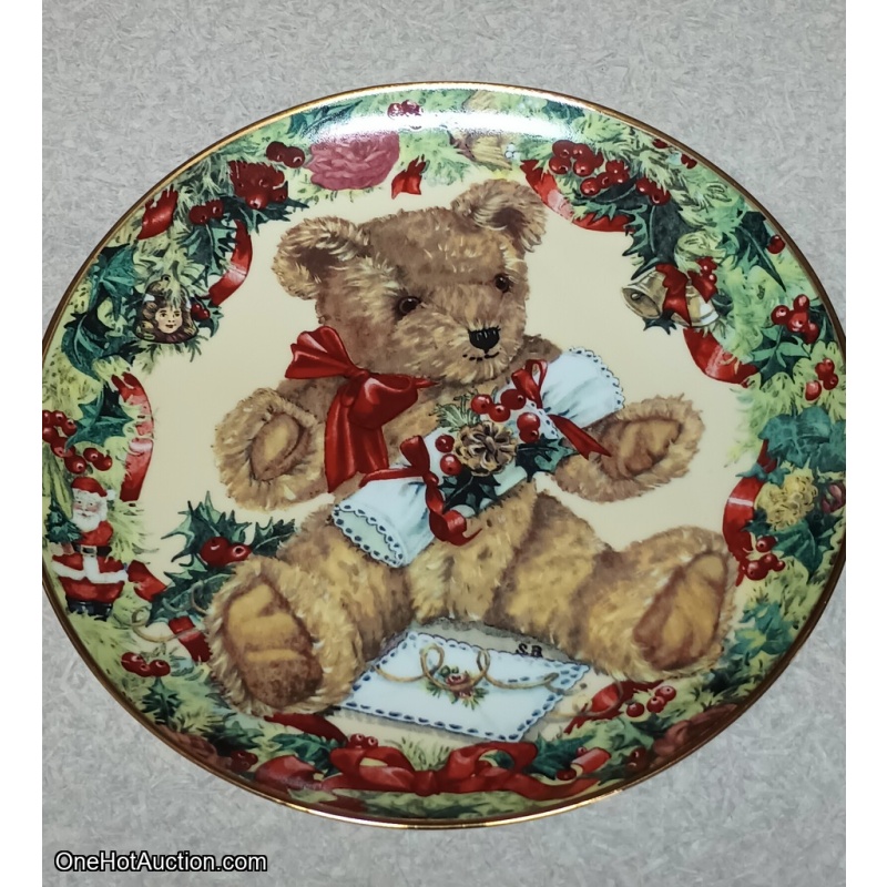 Franklin Mint Teddy's First Christmas Plate