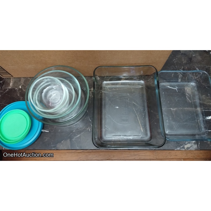 Set of Pyrex Storage